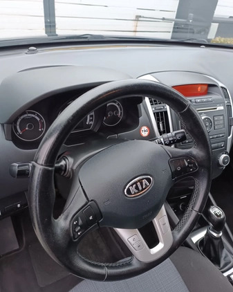 Kia Ceed cena 18900 przebieg: 198000, rok produkcji 2011 z Białobrzegi małe 172